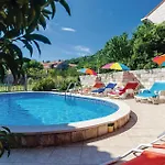 Apartamento Five-bedroom In Mali Zaton (Dubrovnik-Neretva)