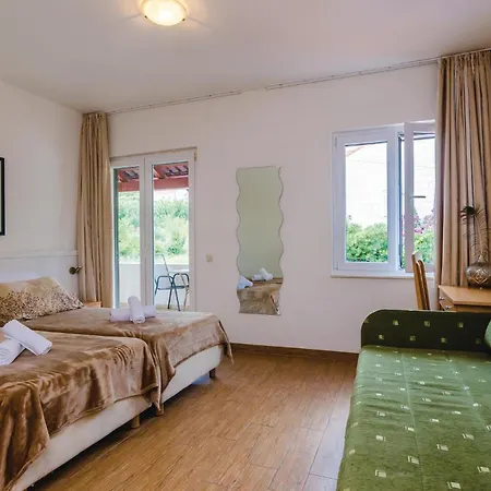 Five-bedroom In Mali Διαμέρισμα Zaton (Dubrovnik-Neretva)