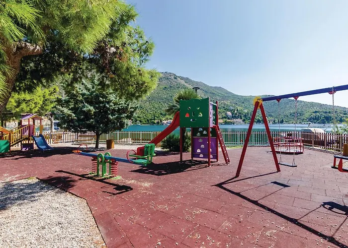 Five-bedroom In Mali * Zaton (Dubrovnik-Neretva)