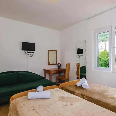 Апартаменты Five-bedroom In Mali