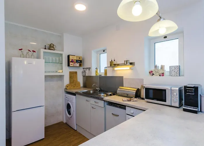 Five-bedroom In Mali * Zaton (Dubrovnik-Neretva)